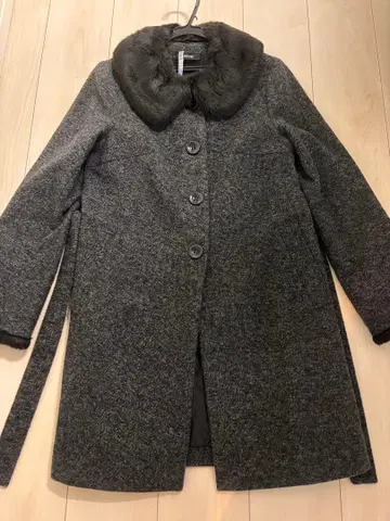 슈라루 그레이 퍼 코트 허리 벨트 포함