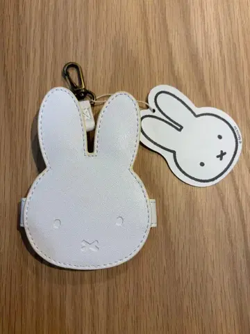 [ 미사용 새상품 ] 스튜디오 클립 미피 Dick Bruna 키케이스