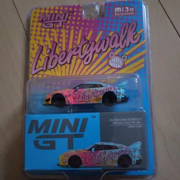 MINI GT NISSAN 35GT-R Ver. LBWK 1:64