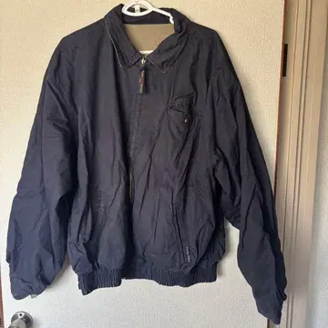 네이비 지퍼 달린 캐주얼 자켓