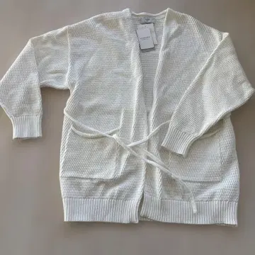 SLOBE 화이트 니트 가디건 [ 미사용 새상품 택 포함 ]