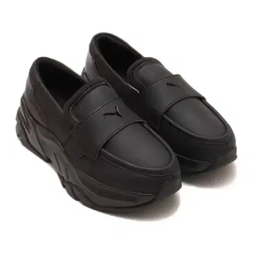 PUMA 블랙 로퍼 통굽 신발