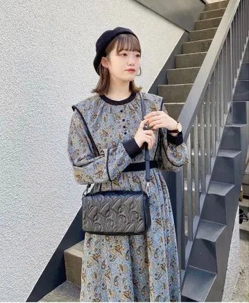 idem 페이즐리 파이핑 원피스