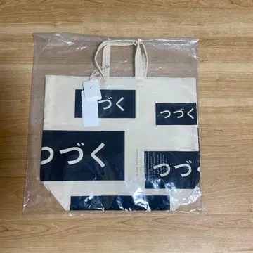 미나 페르호넨 계속되는 전시 로고 토트백