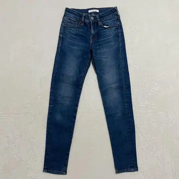 [작은 사이즈 XS] 아줄바이마우지 스트레이트 데님 팬츠 스키니