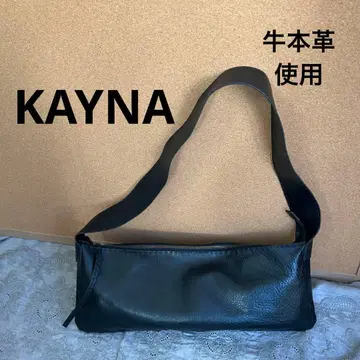 KAYNA 블랙 가죽 바디백