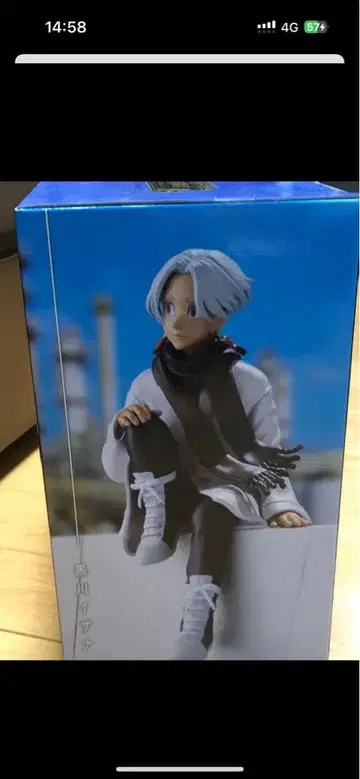 도쿄 리벤저스 제일복권 B상 쿠로카와 이자나 피규어