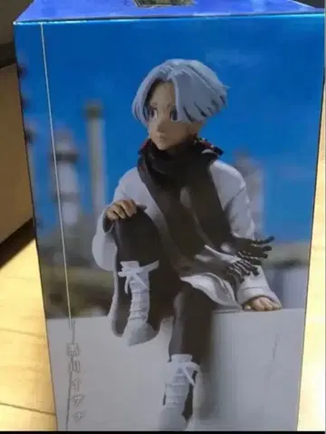 도쿄 리벤저스 제일복권 B상 쿠로카와 이자나 피규어