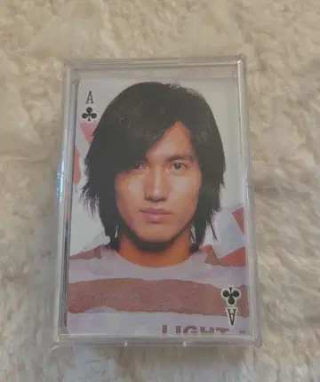 제리 옌 카드놀이