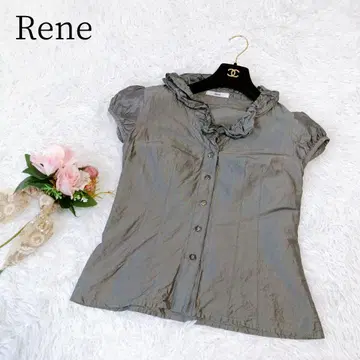 [르네/Rene] TISSUE 반팔 블라우스 까멜리아 버튼 프릴 실크