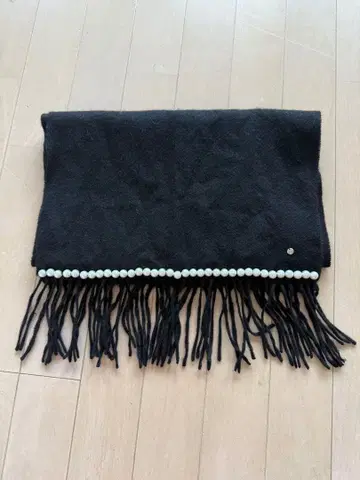 CELFORD 펄 장식 캐시미어 혼방 스톨