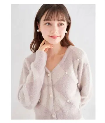 [ 새상품급 ] 토코 클로젯 펄 장식 샤기 니트 가디건