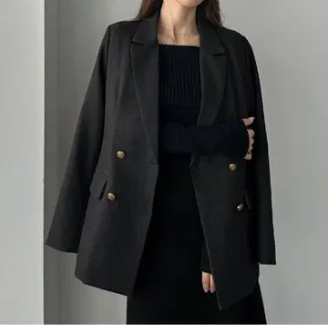 Louere 골드 버튼 테일러드 자켓