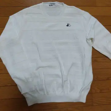 Black & White 스트라이프 니트 스웨터