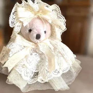 Ville Franche 웨딩드레스를 입은 빈티지 테디베어