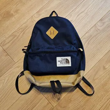 THE NORTH FACE 백팩 네이비/베이지