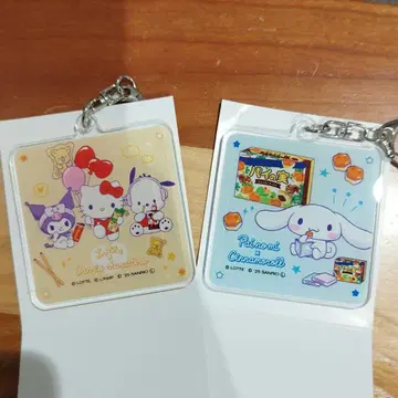 롯데 산리오 캐릭터즈 아크릴 키링 시크릿 시나모롤