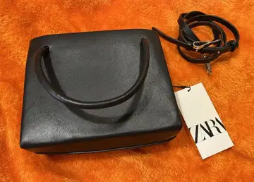 ZARA 블랙 숄더백