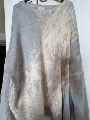 Juemi 주에미 타이다이 패턴 니트 그레이