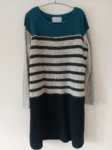 새상품급 니트 튜닉 원피스 프리 사이즈 오샤레 워커