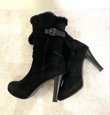 다이애나 블랙 스웨이드 부츠