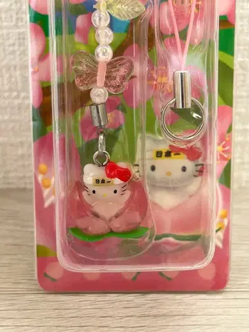 헬로키티 오카야마 한정판 복숭아 스트랩