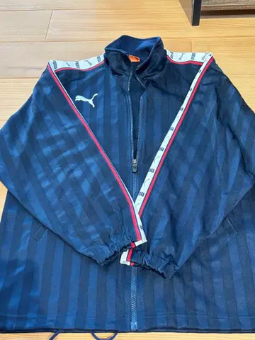 Puma 네이비 스트라이프 저지