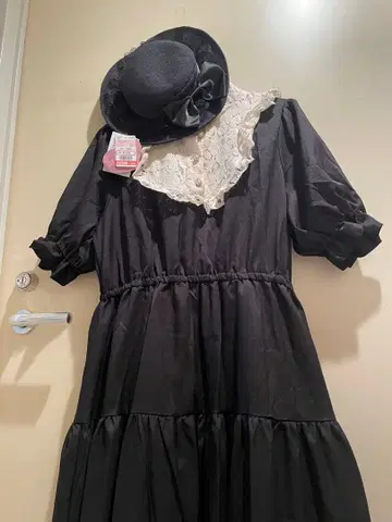 아오키 미사코 x 시마무라 콜라보 원피스 캐노티에 포함