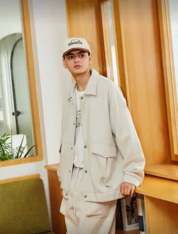 베이지 플리스 캐주얼 자켓