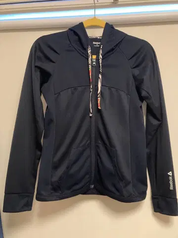 Reebok 네이비 풀 집업 후드티 사이즈 s 여성용