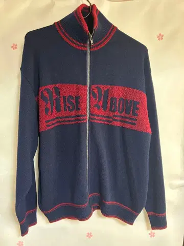 Rise Above 하이넥 스웨터 네이비 니트