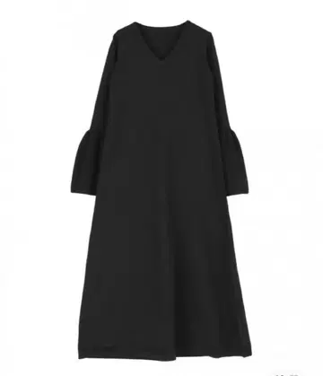 titivate 벨 슬리브 플레어 니트 원피스 블랙