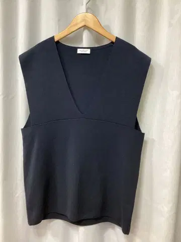 최종 가격 인하 새상품급 유나이티드 애로우즈 니들 V넥 베스트