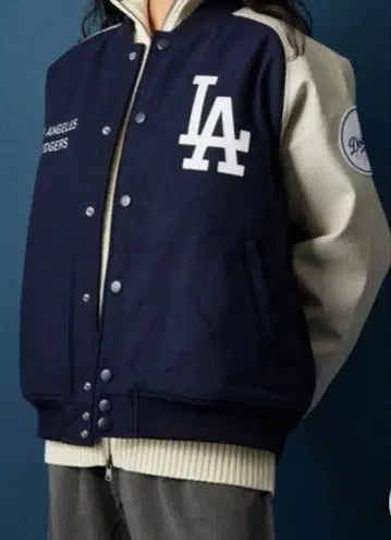 로스앤젤레스 다저스 바시티 자켓 네이비/아이보리