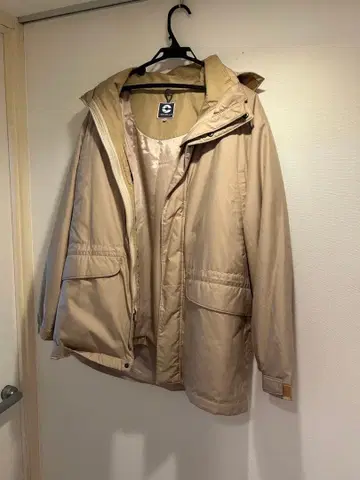 후드 부착 경량 폴리에스테르 코트 M 사이즈 베이지