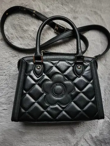 마리콴트 핸드백 퀼팅