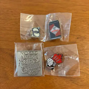 핀 배지 세트 4개 리파브류