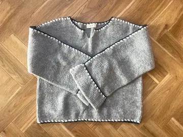 BEAMS HEART 그레이 니트 스웨터