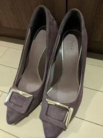 RANDA 란다 하이힐 23.5