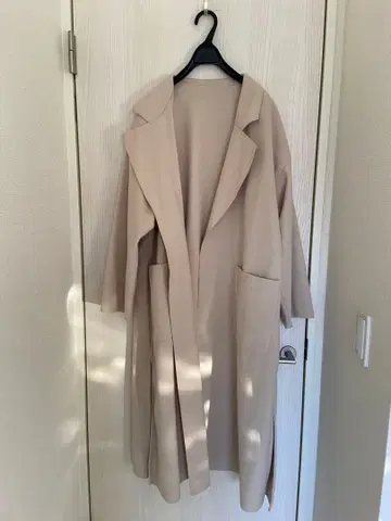 [ moment+ ] 롱 코트 화이트