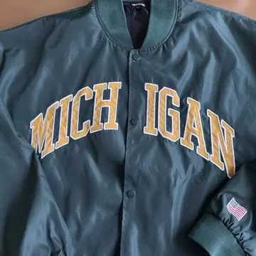MICHIGAN 바시티 자켓 다크 그린