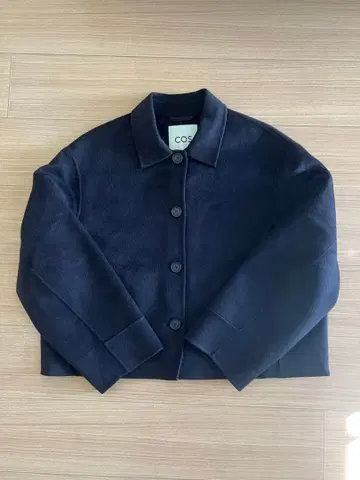 미사용 새상품 COS 울 숏코트