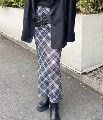 ACLENT 바이어스 체크 내로우 스커트 [ 미사용 새상품 택 포함 ]