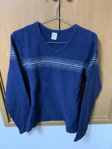 quadro 쿠오드로 스웨터 사이즈 M 쿠아드로 네이비