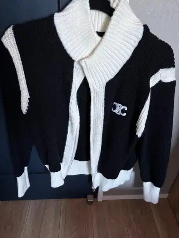 리브 집업 가디건