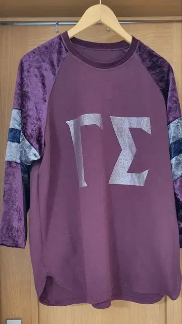 브루나보인 팀 슈로스 T셔츠 L 사이즈