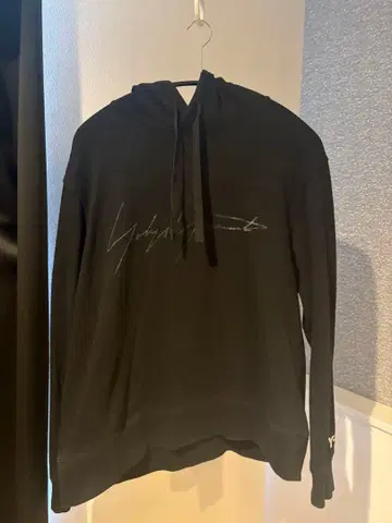 Y-3 블랙 후드티