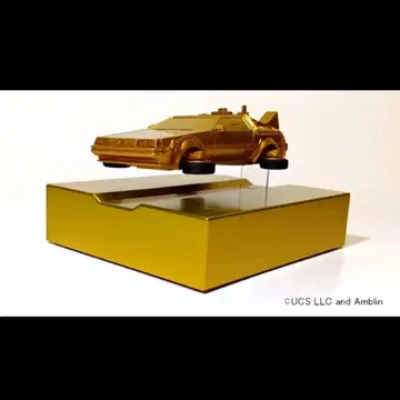 플로팅 BTTF2 타임머신 골드 백투더퓨처 2