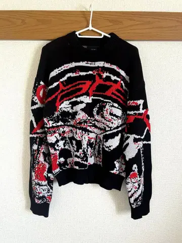 [ 지금뿐인 ] 레이서 월드와이드 스웨터