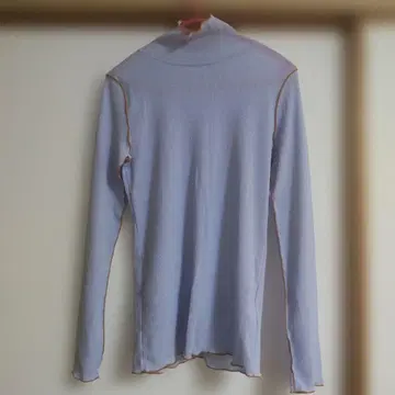 쉽스 시어 하이넥 티셔츠